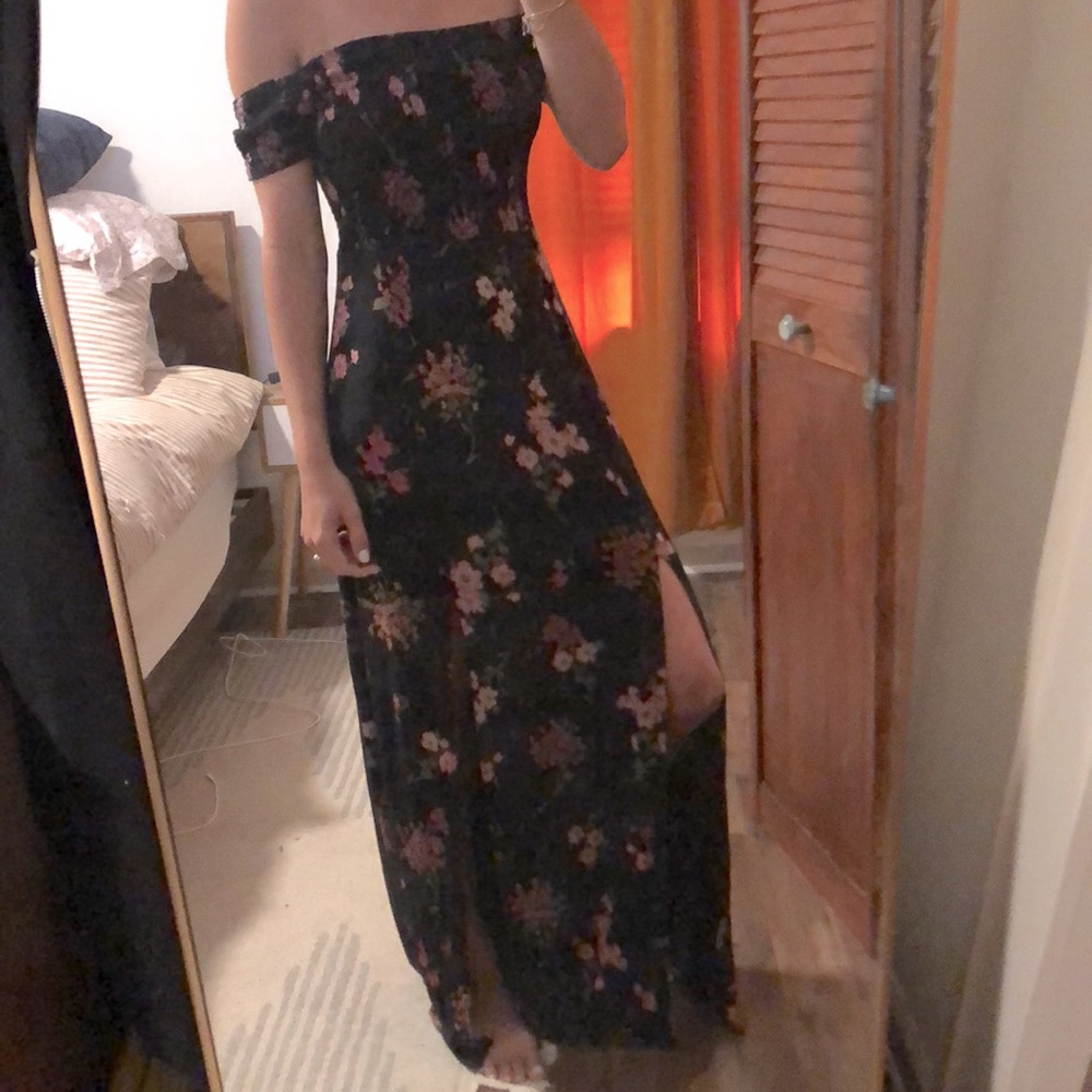 Black floral Maxi size S